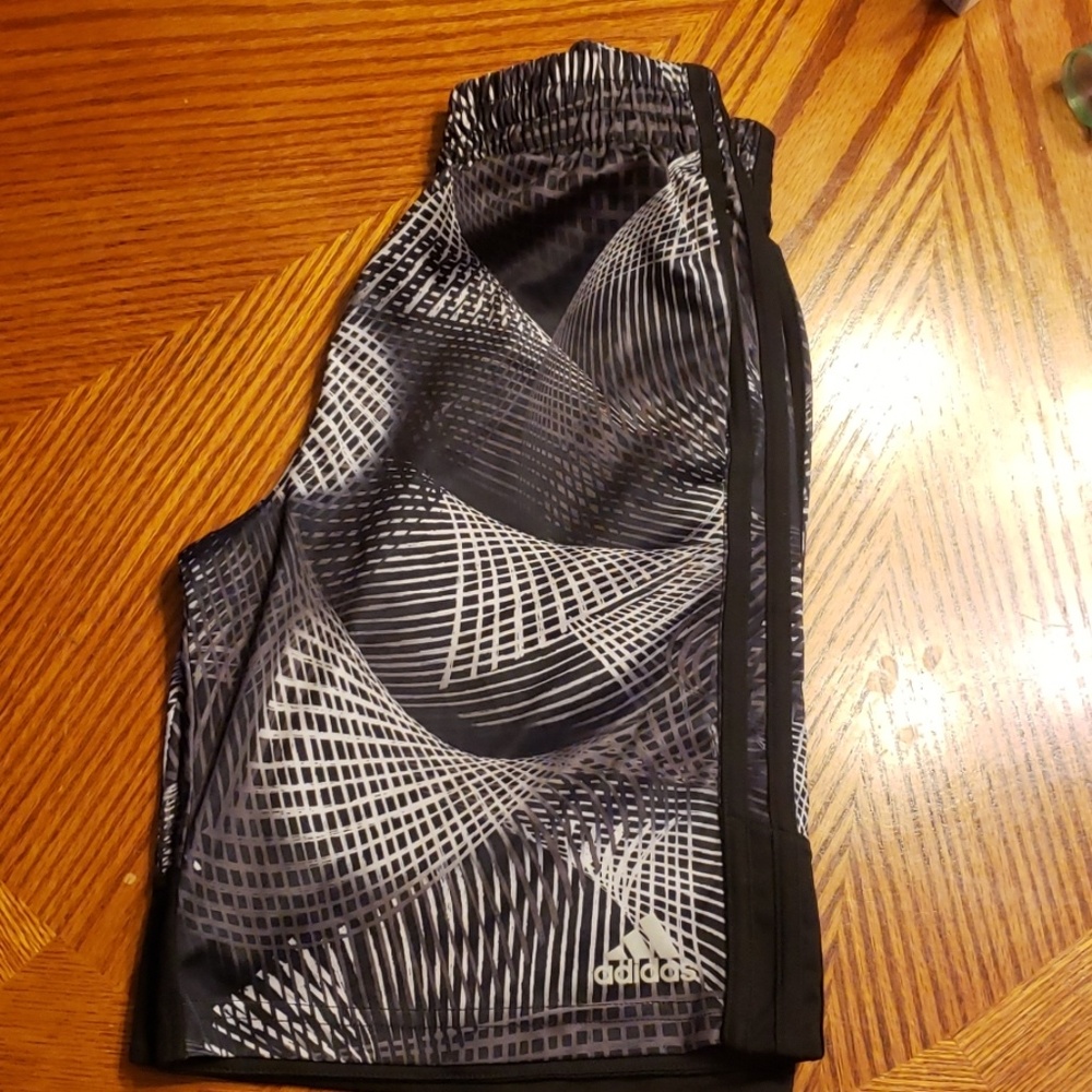 Basketball shorts